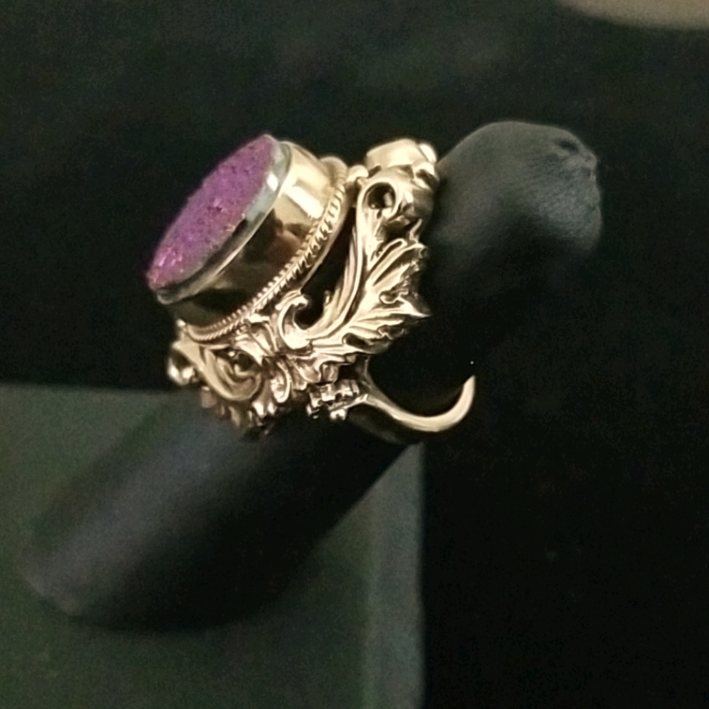 Ring - Picture 2 of 2